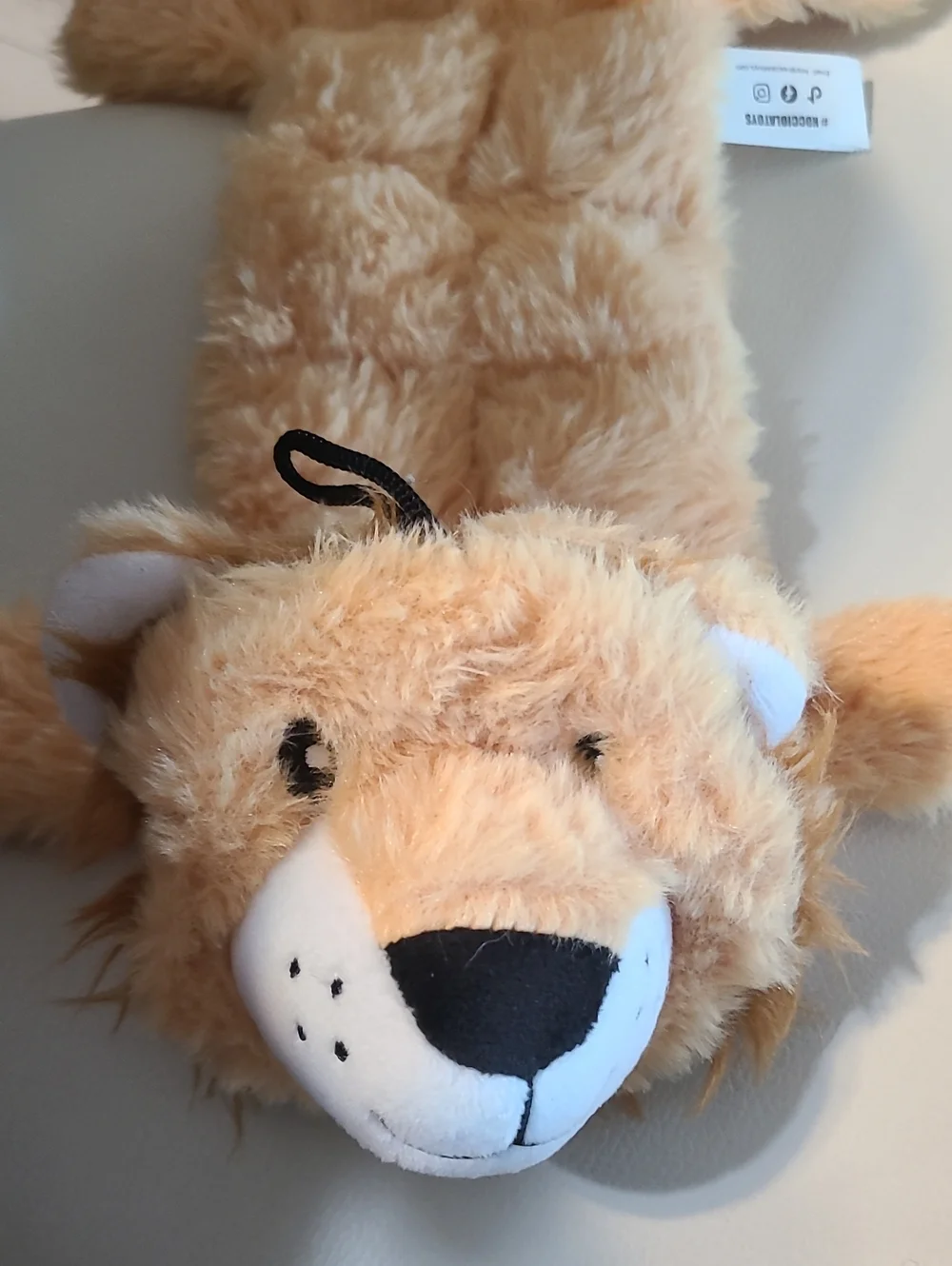 Plush Lion Dog Toy - Soft Tan Chew Plush for Pets